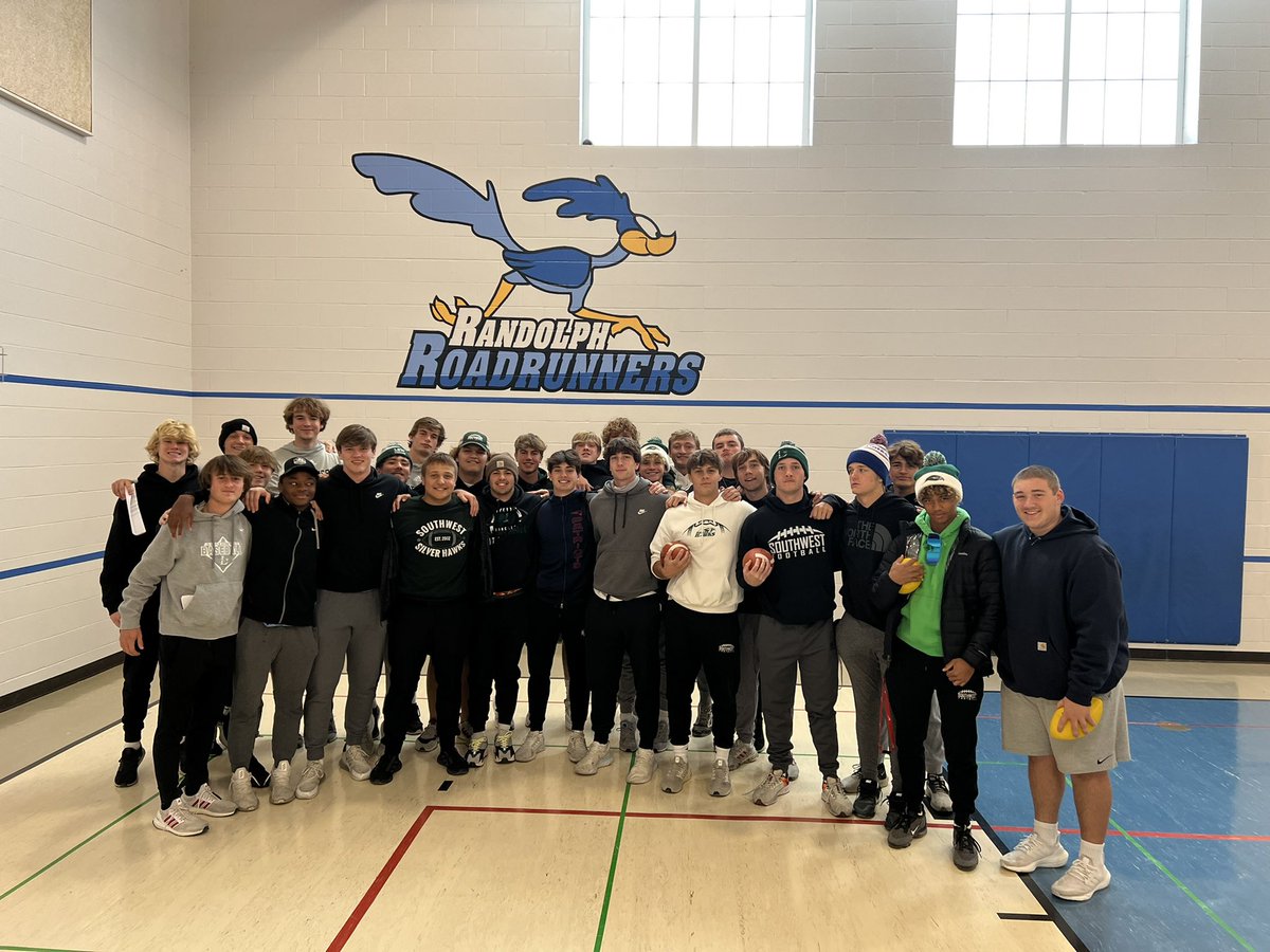 Huge shout out to these players for volunteering their time over fall break. We had a ton of fun at Randolph Elementary School.