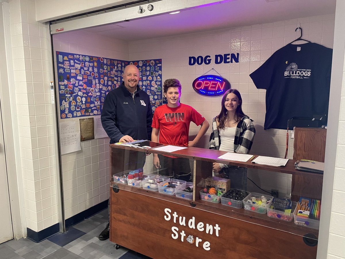 WeaberTim's tweet photo. The first day of the MS Student Store was a great success.  We had visits from Mr. Link, the superintendent and Mr. Hauser, the principal. The students did a great job and came up with some good feedback from the first day. #NLSD4U https://t.co/St4M8TLpy2