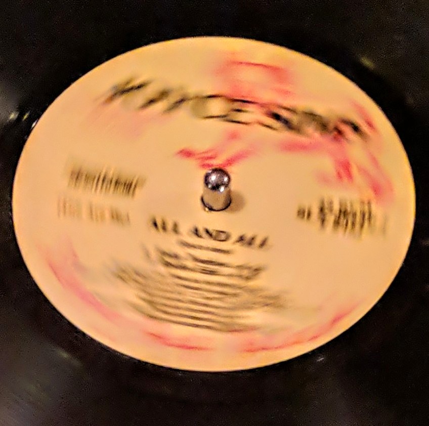 Been playing this on repeat since yesterday when I heard the news. Very few people have spent an evening at my house without this getting played at some point, absolute stone cold classic

RIP Joyce Sims, you gave so much joy in life and continue to do so from the next realm ❤️🙏