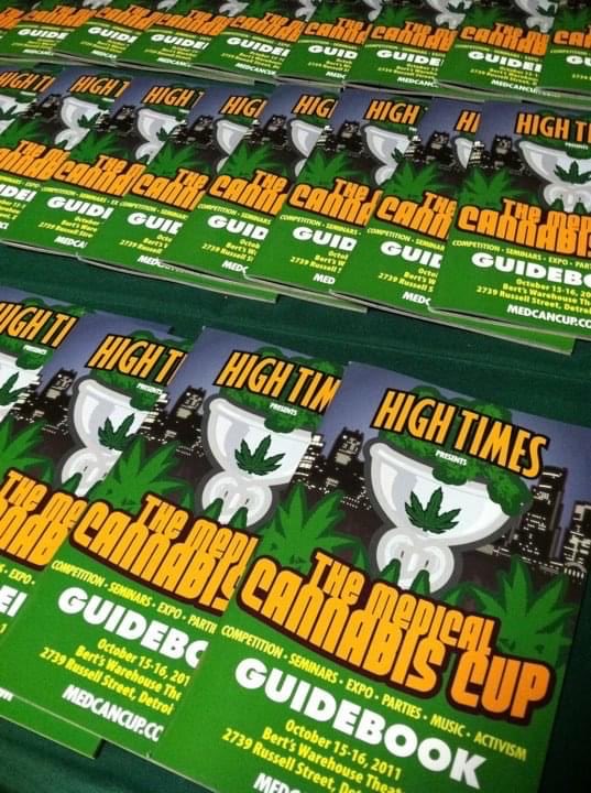 nycjamgal's tweet photo. 11 years ago today I worked my first ⁦@HIGH_TIMES_Mag⁩ #CannabisCup in Detroit and who better to spend 420 with in #MotorCity than Parliament Funkadelic’s George Clinton 😶‍🌫️ #OneNationUnderAGroove #DrFunkenstein #TheMothership 🏆 https://t.co/kUjz5hLm2o