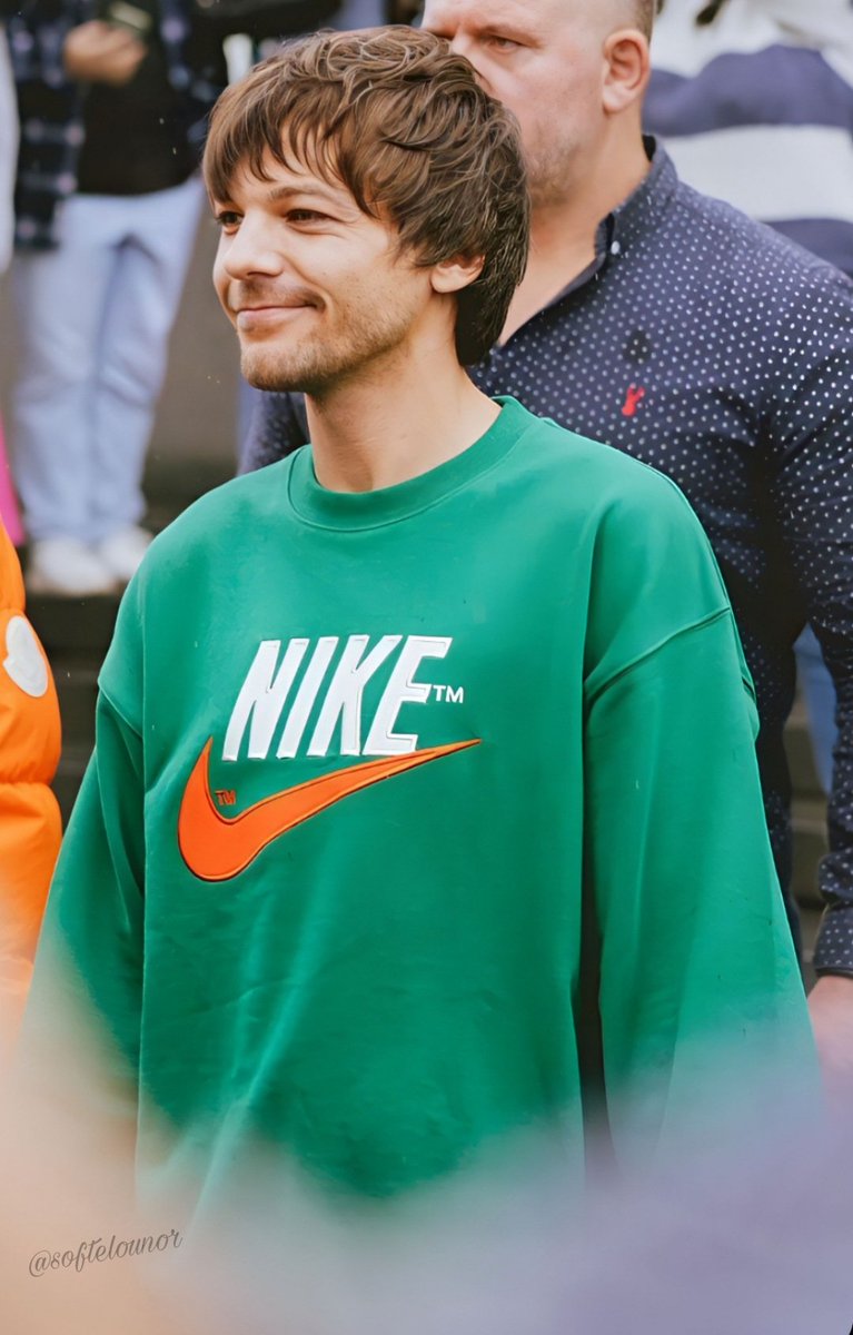 soft_eleanorjc's tweet photo. Foto HQ de Louis hoy en París

Foto sacada por: @anumphotography https://t.co/yTCNo0fGNH