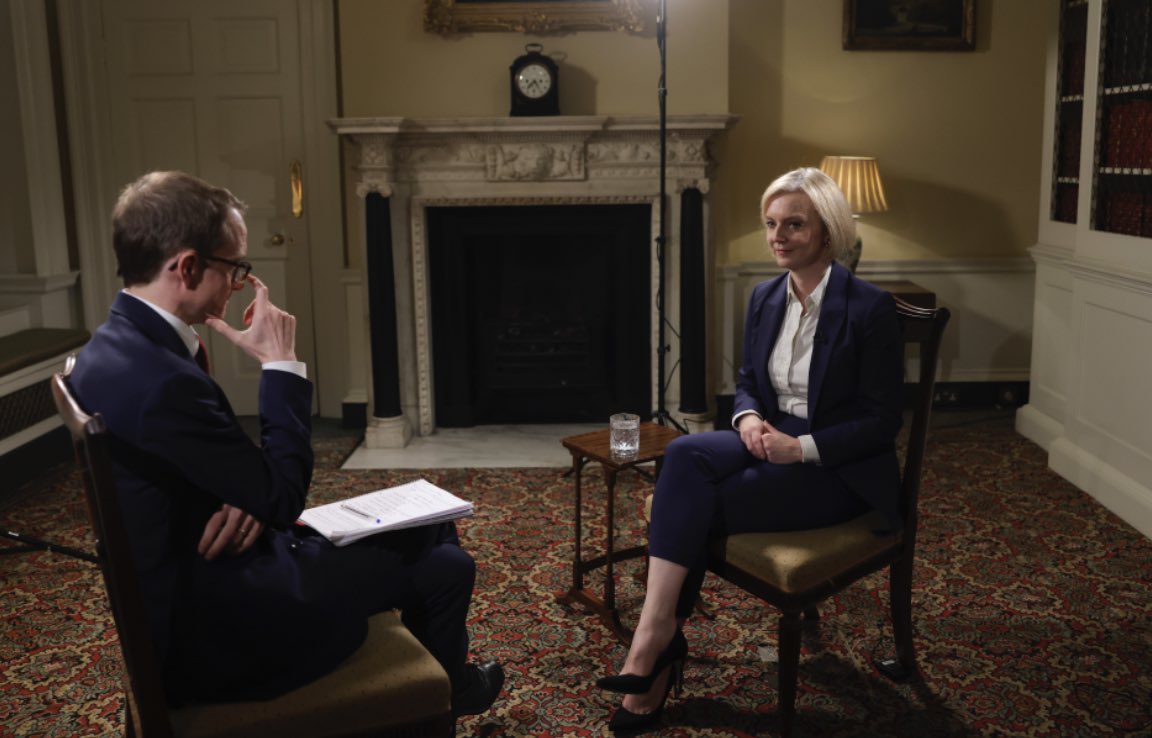 ChrisMasonBBC's tweet image. Coming up on #bbcnewsten @BBCOne: I’ve interviewed the Prime Minister tonight bbc.co.uk/news/live/uk-p…