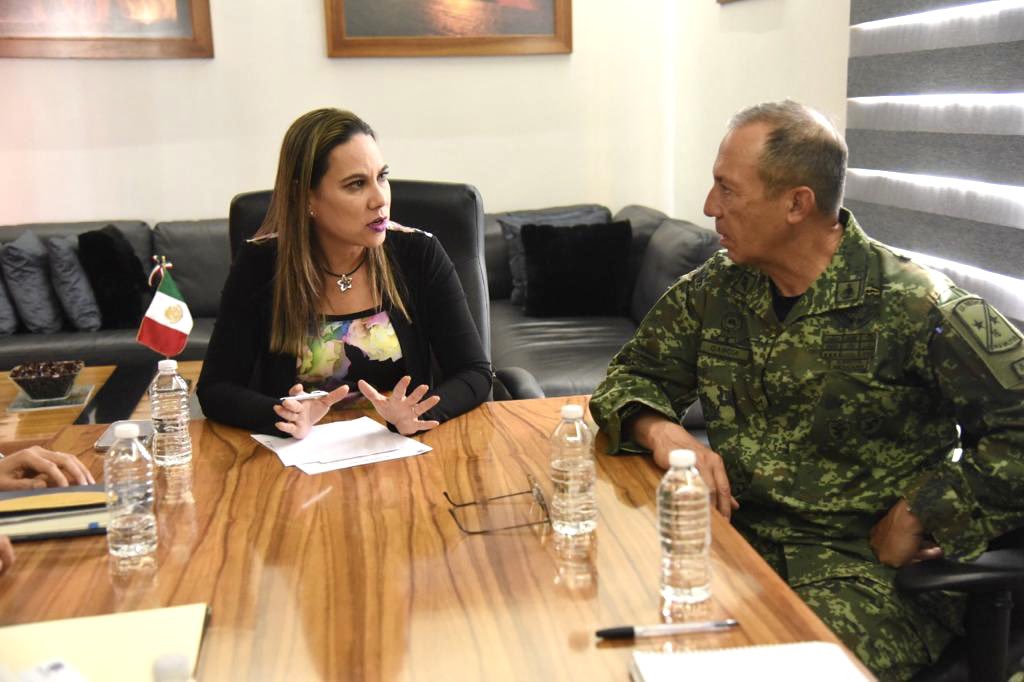 LorenaAlfaroG's tweet photo. 2/2
La pérdida de vidas humanas nos lastiman como irapuatenses. La búsqueda de la paz siempre será el camino para lograr un #Irapuato cordial y seguro. https://t.co/2t509gcuBH