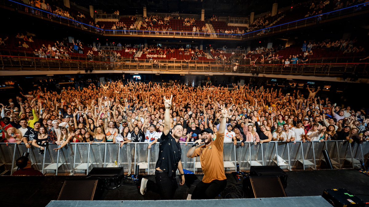 SyenceOfficial's tweet image. this weekend was insane lol. shoutout breakaway and two friends for making Brayden’s 30th one for the record books!!!