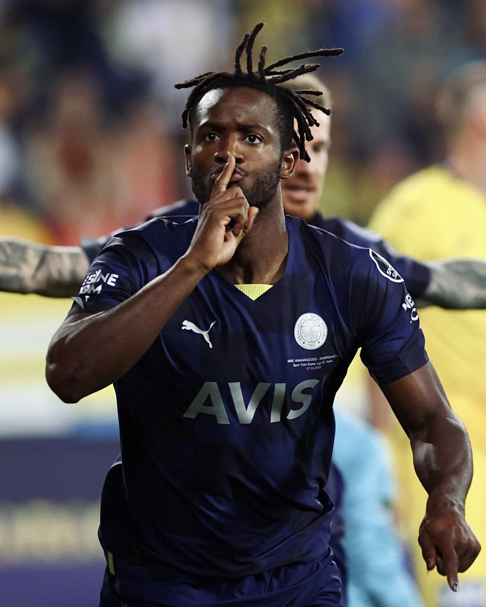 (no one cares about this tweet, congrats KB Nueve ⚔️)