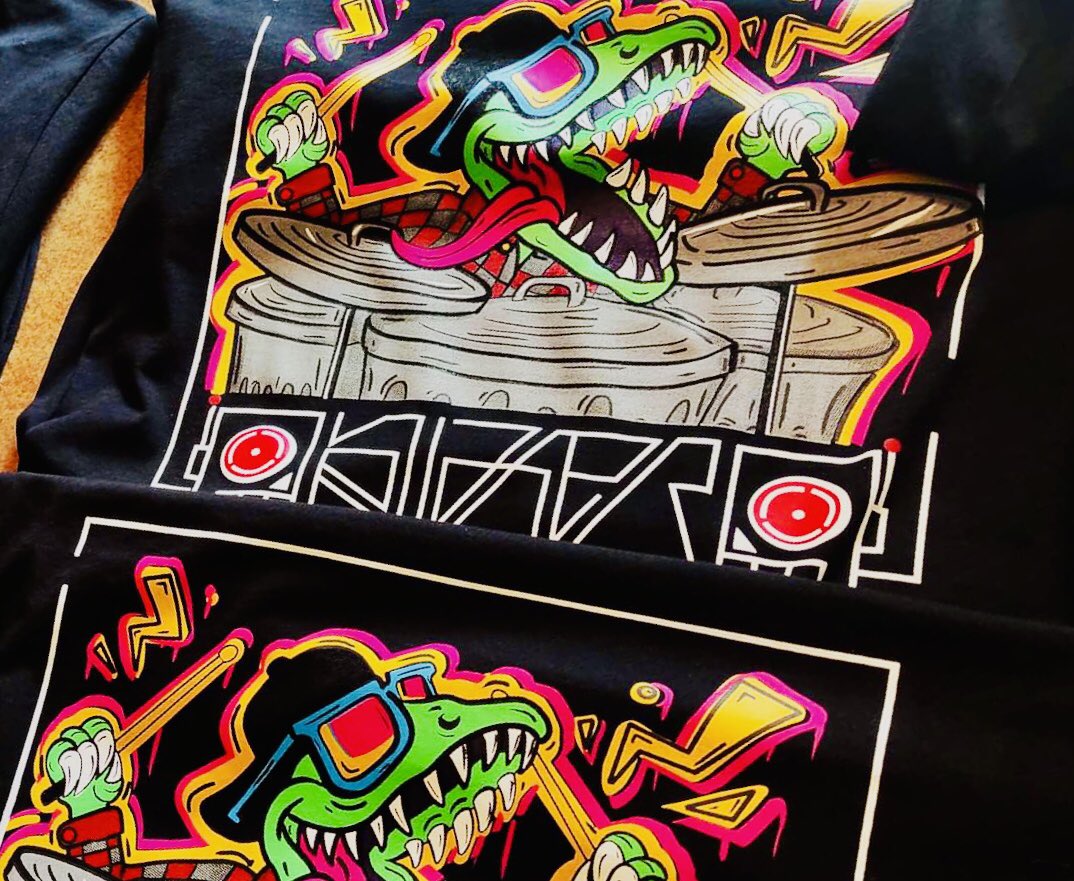 los_lager's tweet photo. Nuevo sencillo, nueva merch 🦖
Nos vemos este fin de semana 🎶
🗓 21 OCT
📍La Galera • Yecapixtla, Mor.
🗓 22 OCT
📍@ThePitCuerna • Cuernavaca, Mor.
#LosLager #3AM https://t.co/u8qxszDj9W