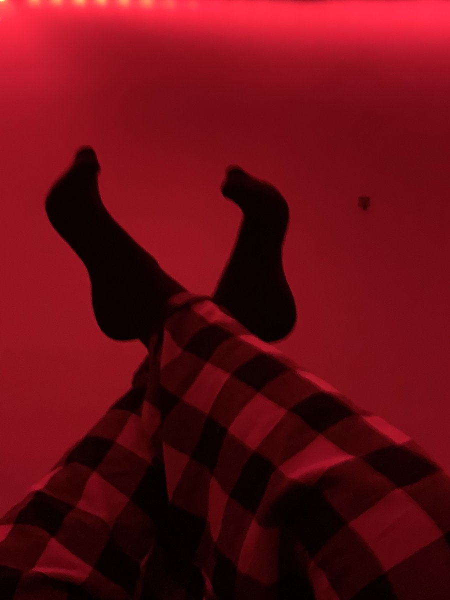 DelicateLewd's tweet photo. Just made my first post to OF go show it some love for more than just what you see here 🥰 #nsfw #feet #onlyfans https://t.co/Th72m6zjZM