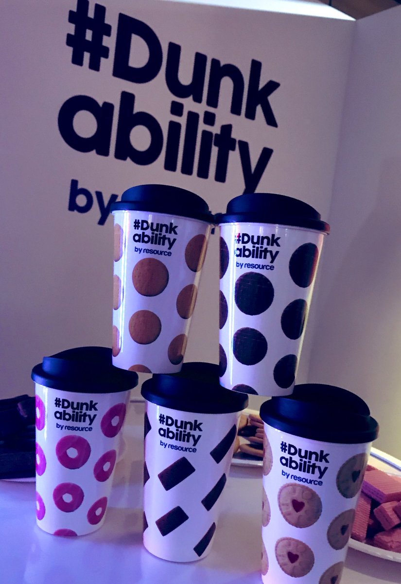 AsifChoudry's tweet photo. @ShazzaYeti @ET_Comms @KatieSandey @10Yetis @foxs_biscuits @Joel_resource @Elliot_resource @lisalosardo @mrsjennifield Can you imagine the hours of ace social content if we did another wheel of #dunkability roadshow. https://t.co/J85U50ZADl