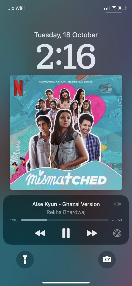zzzishaaa's tweet photo. Really can’t choose between Aise kyun old version and aise kyun ghazal version!! https://t.co/xBcpu9Wm8L