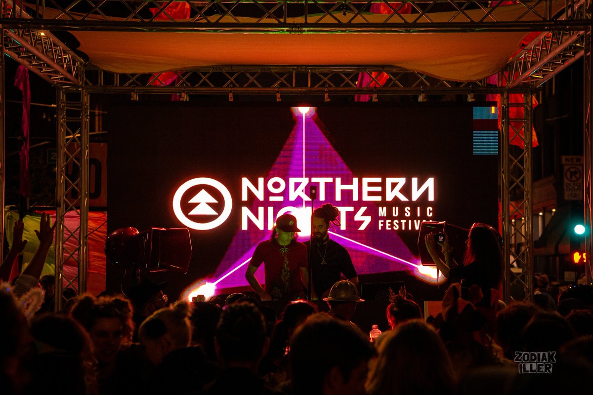 zodiak_iller's tweet image. One last shout out to @Dov1_Muzik for having me out to @HowWeirdSF to take pics for the @MutiMusic and @NNMFestival stage... The whole event was a dream and it was hands down one of my favorite festivals I have been to

💚💜💚