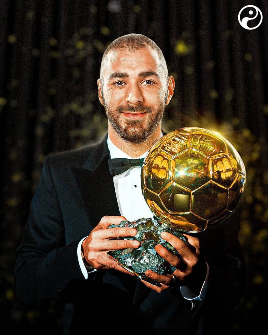 TunuHassan's tweet photo. Mshambuliaji wa klabu ya Real Madrid, Karim Benzema ameshinda tuzo ya Ballon D'OR kwa mwaka 2022. https://t.co/kQeBEH8qxv