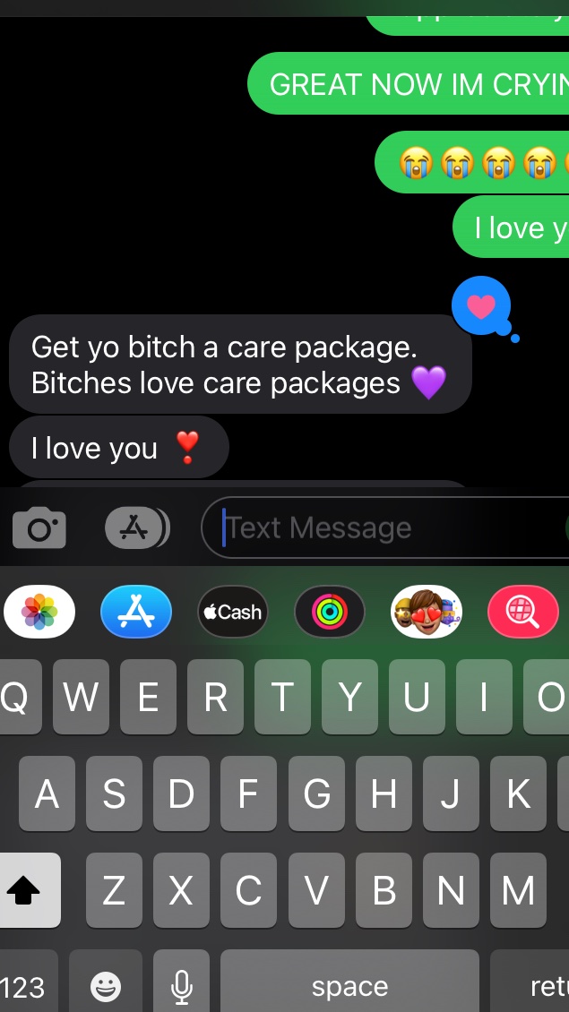 vicky_leigh26's tweet photo. Not that all of Twitter doesn’t already know by now, but @_Gneisha is the most lovely, wonderful, thoughtful human on the planet 💫 https://t.co/PucrWFDw5c