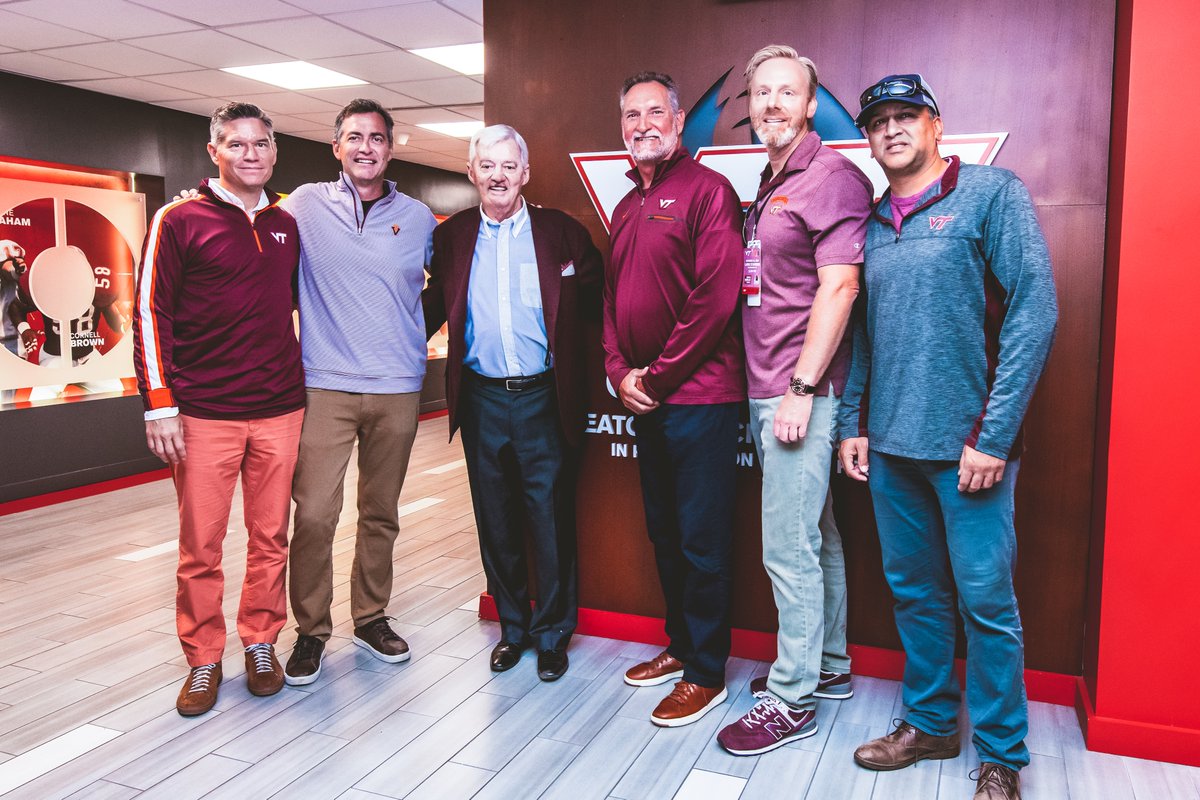 It was great having the Veatch family back this past weekend and having them check out their corridor! 🦃🧡 #ThisIsHome | #GroundUp