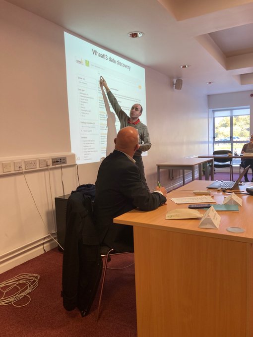 Presenting the work of the <a href="/WheatIS/">WheatIS</a> expert working group at the <a href="/WheatInitiative/">Wheat Initiative</a> Jamboree. Great opportunity to exchange between expert working groups. <a href="/tanerzsen/">Taner Sen</a> <a href="/mcaccamo/">Mario Caccamo</a> <a href="/INRAE_URGI/">UR Genomics-Info</a>