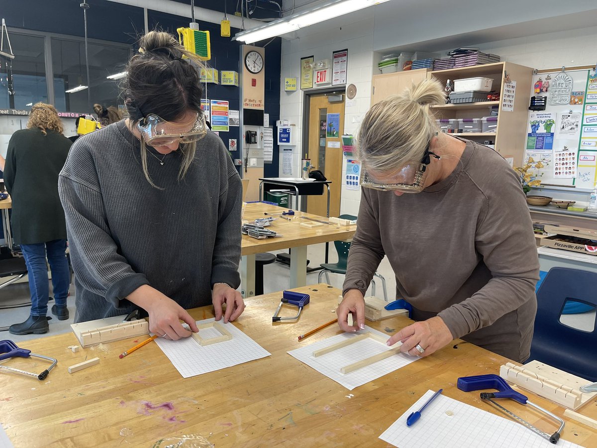 PLRobertsonPS's tweet photo. PLR staff are having a fantastic time playing with the hand tool cart tonight! Thanks to our IPL for showing us how we can integrate this hands-on learning into our classrooms. https://t.co/BQMPsrTJPu