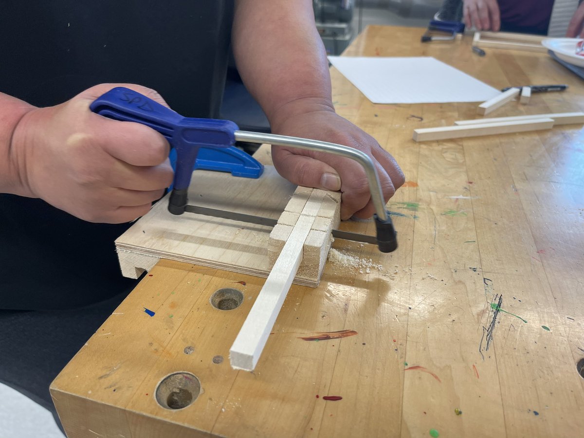PLRobertsonPS's tweet photo. PLR staff are having a fantastic time playing with the hand tool cart tonight! Thanks to our IPL for showing us how we can integrate this hands-on learning into our classrooms. https://t.co/BQMPsrTJPu