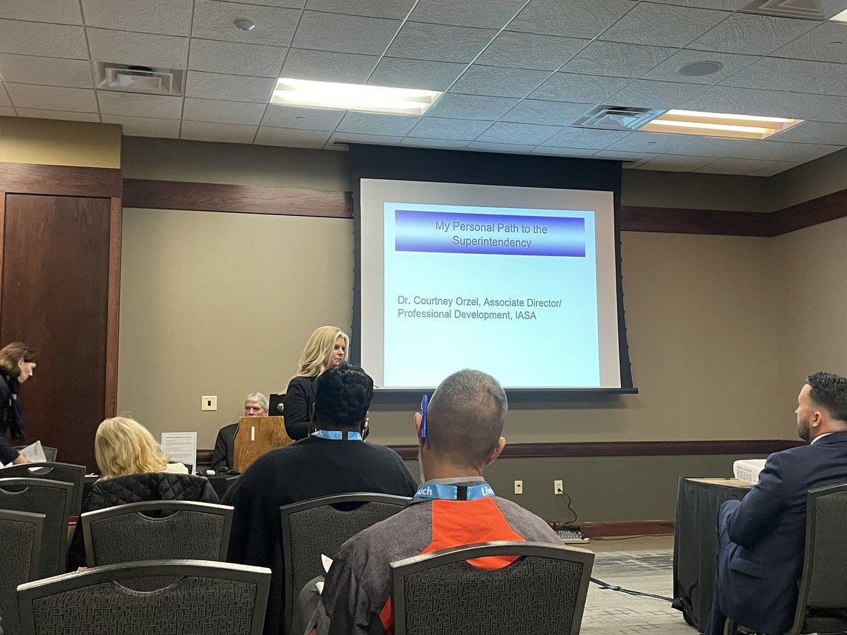 KaitlinCurran2's tweet photo. Seeking the superintendency session with @drorzel who was knowledgeable, inspiring, and motivating as always. #IPAconference https://t.co/wTaGw1zwB0