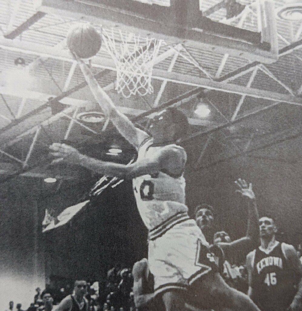 SCSailorHoops's tweet photo. He’s Backkkkk welcome back Assistant Varsity Coach @schrot41 Todd has been on staff for many years and was a great player at @CMUMensBBall https://t.co/E4QznxjhQK
