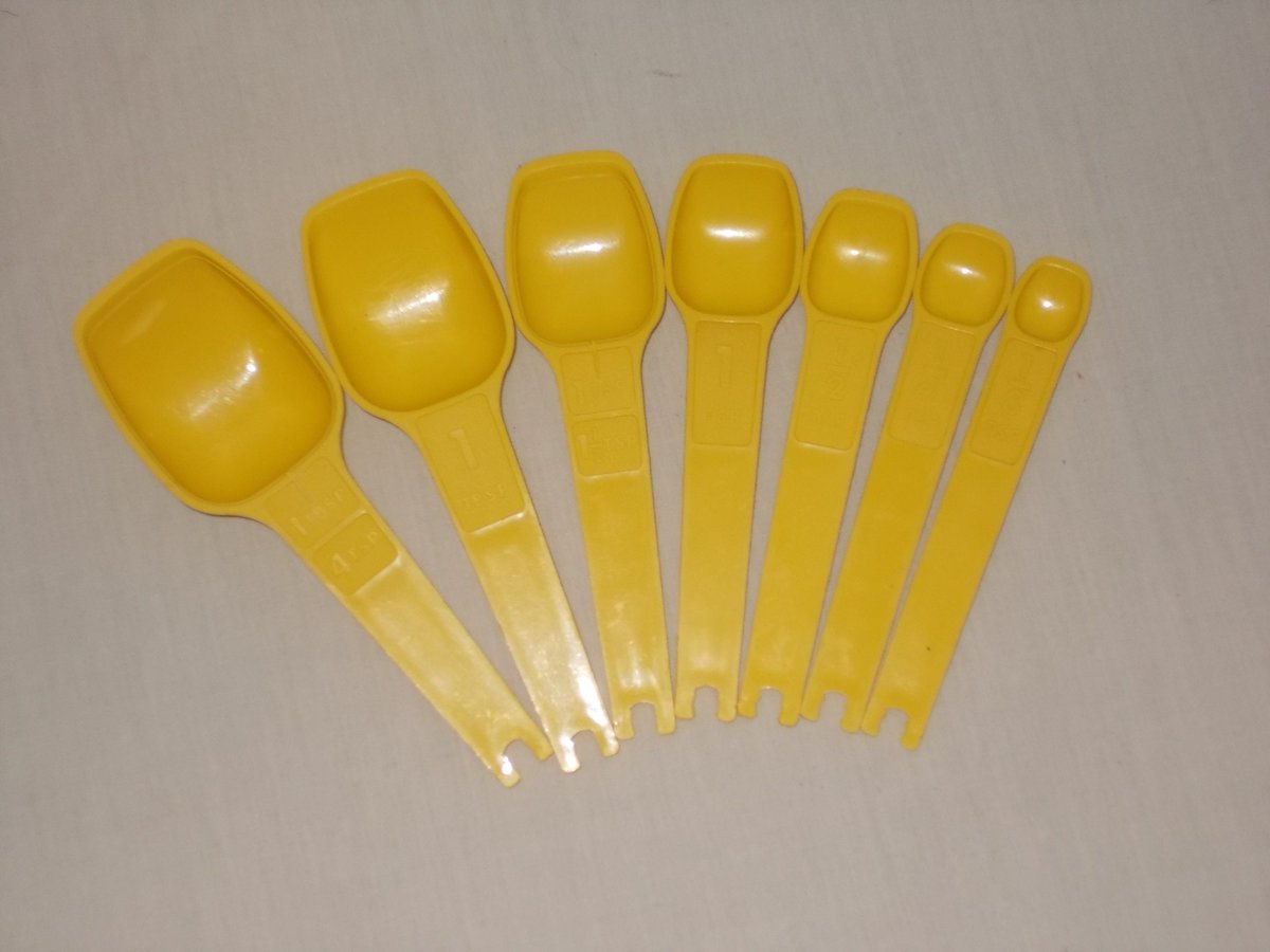AtticTreasures4's tweet photo. Excited to share the latest addition to my #etsy shop: Vintage Tupperware Measuring Spoons Yellow Set of 7/9 Very NICE https://t.co/v9Ys6w9GJu #plastic #yellow #yes #vintage #vintagetupperware #tupperwaremeasuring #measuringspoons #yellowtupperware #attictreasuresmi https://t.co/E5vp42b9lf