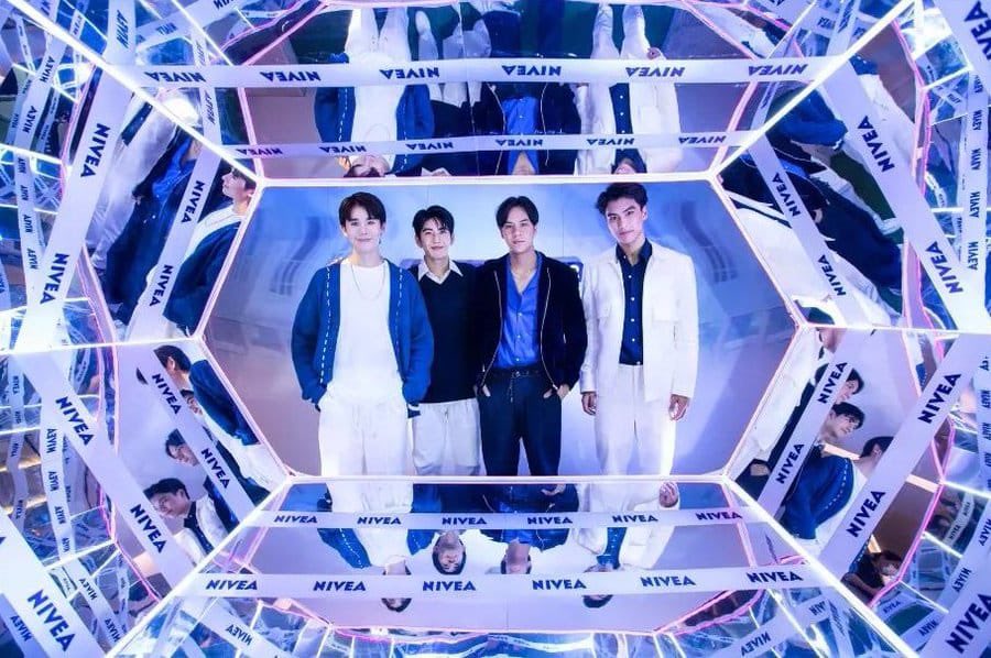 OhmNanonStory's tweet photo. Los 4 realmente se ven muy bien juntos, esperemos que en un futuro igual tengan otro proyecto los 4 ❤️💚
Cr. Please_more_giman
#NIVEAxONJS #OhmNanon #OhmPawat #nanon_korapat #mynameisnanon #ohmnanonstory https://t.co/rba7ABeKUc