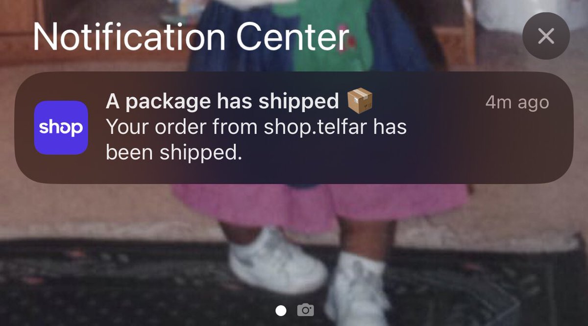 OutsidersCrave's tweet photo. i can finally stop stressing about this damn telfar bag 😭 https://t.co/4p44U5UrYR