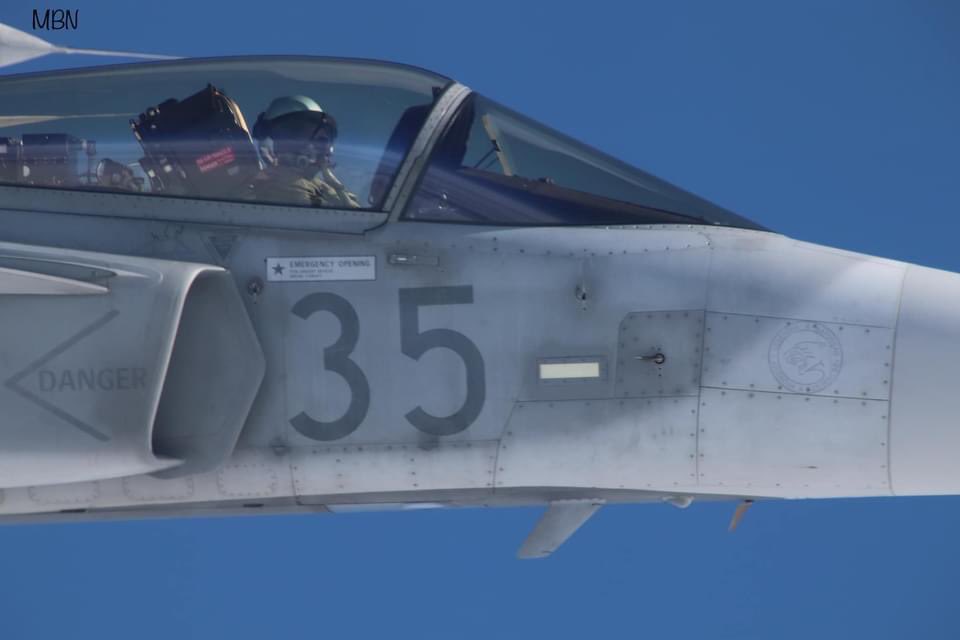 holy_sick's tweet photo. Air2Air shoot over Hungary last yer #Gripen #HuAF #aviation https://t.co/DjaCHvdkiW