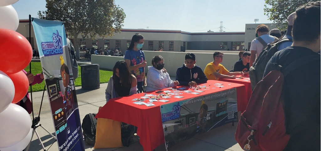 SBC_Alliance's tweet photo. Happy Cyber Week! 
Cyber Watchdog is being launched throughout the IE. Download the app today!

#transforminglives #cyberweek22
#Colonyhighschool #chaffeyjuhsd
@SBCo_Supt_Ted @SBCountySchools @SBCo_ROP https://t.co/cIZCiDnrtM
