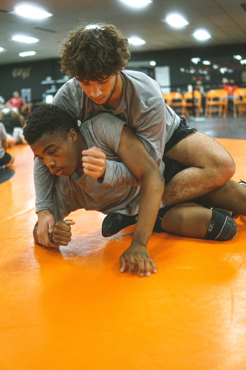 PursuitWrestlin's tweet photo. 🚨 FREE SCRAP - Saturday, October 29th 1:00pm-3:00pm 🚨
HIGH SCHOOL WRESTLERS
Let’s see how out of shape you are 😂
Pursuit will have over 10 current & former COLLEGE WRESTLERS at our upcoming Saturday Scrap to give you the smoke 💨
PRE-REGISTER NOW 👇🏼
https://t.co/0Tn6gzbnBi https://t.co/Mb2u49Q4Kt