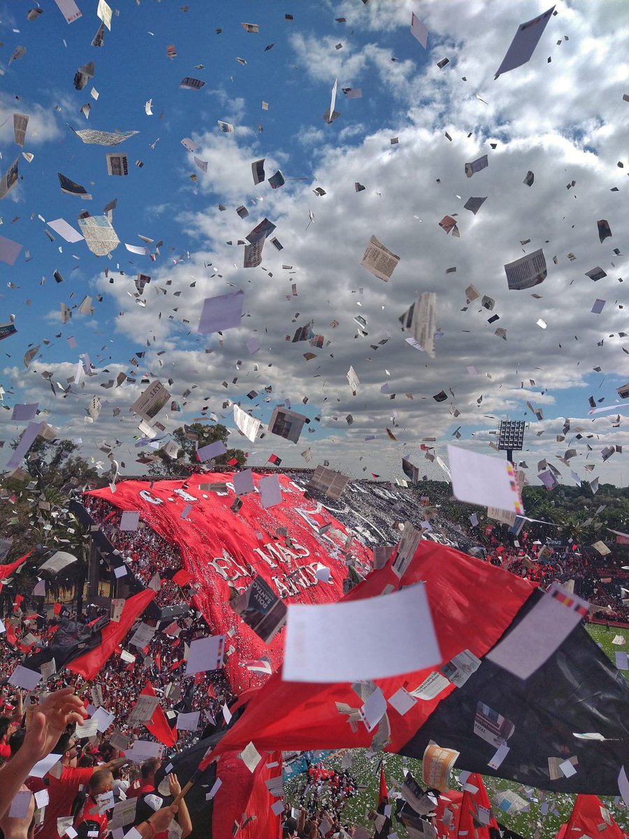 EL MEJOR LUGAR DEL MUNDO 🔴⚫️