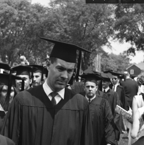 MeganEJ12's tweet photo. When you realize you now you have to get a real job and be independent. #ndow22uri and @URLibraries https://t.co/Lmzhdo9tS6