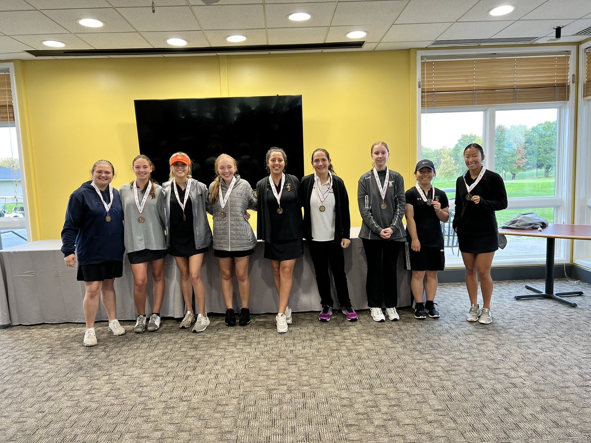 BCPSAthletics's tweet photo. Congrats to the top 10 girls finishers at the @BaltCoPS county championship!  @GWCCAT  @Dulaney_Lions @ETHS_Athletics @TowsonHSsports @HerefordHSBulls https://t.co/SZsWNgIfY2