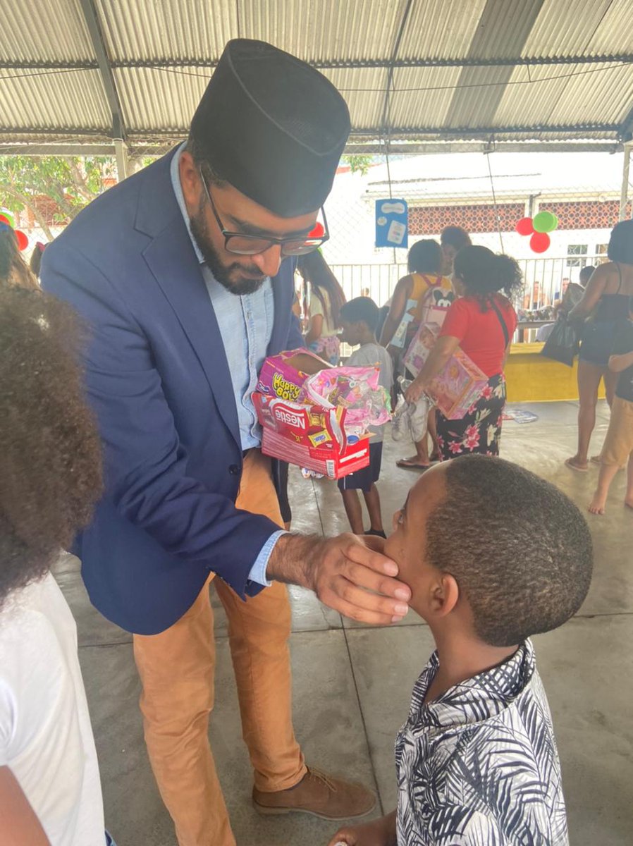 IhtshamMoman's tweet photo. On Children’s Day we had the opportunity to participate in the event held by the NGO AACS. They assists children with disabilities and promotes activities to improve their physical and psychological abilities.
Islam has always encouraged good treatment and respect for children. https://t.co/aCMe55lC3J