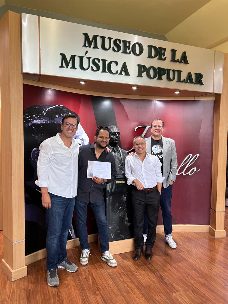 LOS INTRÉPIDOS tweet media