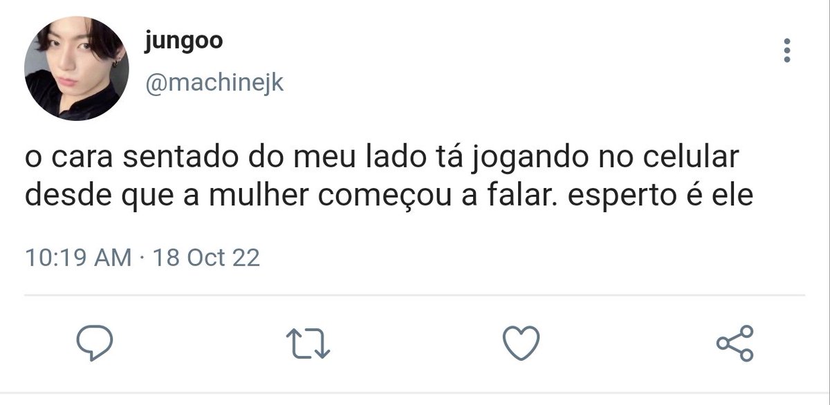 artistaew's tweet photo. taekook short au — procura-se amor histórico 

na qual kim taehyung e jeon jungkook são meros desconhecidos no meio da multidão de alunos da SNU. até o dia que se sentam lado a lado em uma palestra no último dia de aula, e começam a procurar um pelo outro desesperadamente https://t.co/KlJ7ITVUiT