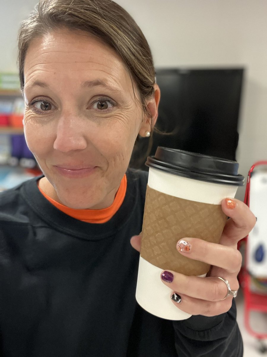Loooooved my morning coffee! Such a treat! Thank you <a href="/RES_Redbirds/">Rivercrest Redbirds</a> PTO!!!
