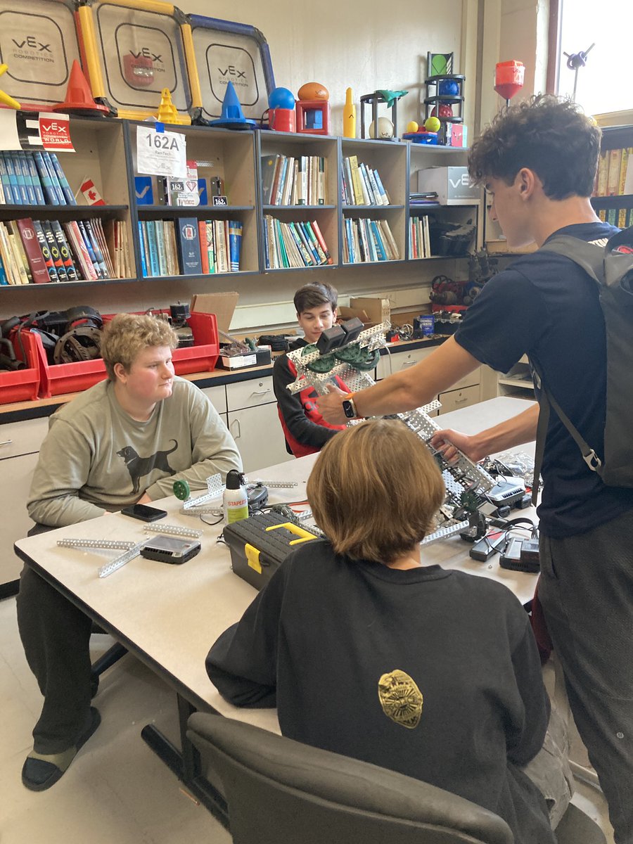 NCHS VEX Robotics Team working on their robot’s disc launcher. First competition on Oct. 29th. <a href="/NCHSCourant/">NCHS Courant</a>