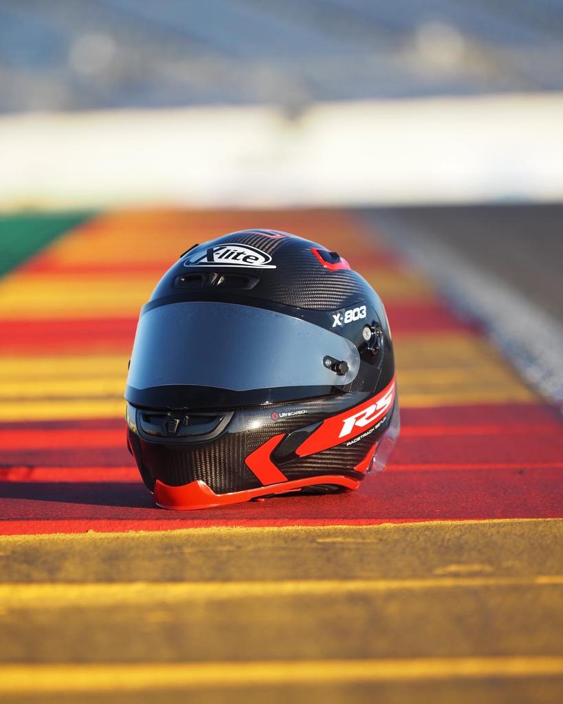 CescObiol12's tweet photo. 🏁NUEVA semana de carreras en @cizuera y🫶🏻 NUEVO casco #xlite
😍¿Os gusta? A mi me encanta.
✅Diseño y confort a la vez.
Muchas gracias @nolan_group y @obiOneX por vuestro apoyo y servicio durante toda la temporada.
📸 @fbiset
#cesc12 #nolangroup https://t.co/7HL2TjFZ11