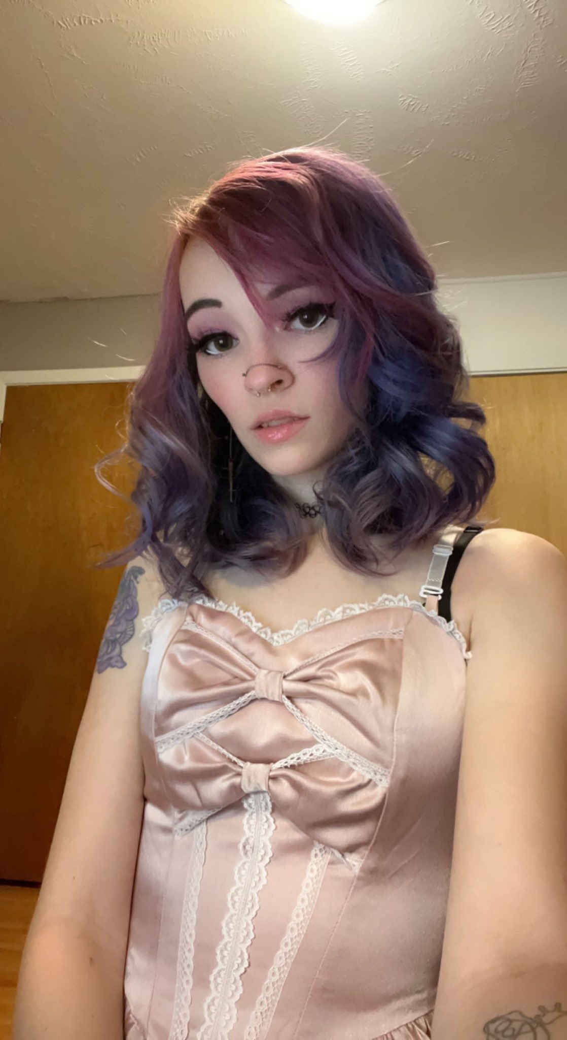 Arin Knox on X: Dont forget to sub to my onlyfans 🥰❤️‍🔥  t.cop1ACUxAgSz  X