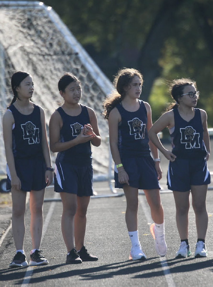 Murray Ave XC remains undefeated!
Girls win 19-44 Boys win 26-29 against WISS! Annie Moniz wins the girls race and runs the fastest time of the day! <a href="/LMTSDAthletics/">Lower Moreland Athletics</a> <a href="/MaryEspo1121/">Mary Esposito</a> <a href="/LMTSD_MAS/">Murray Avenue School</a>