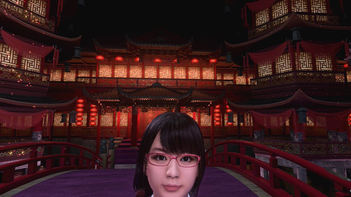 wandered around! the cool! area!!!     apparently its! called purgatory?     scary name! but i! found this! super cool! castle!!!       i might! see whats! inside!!!