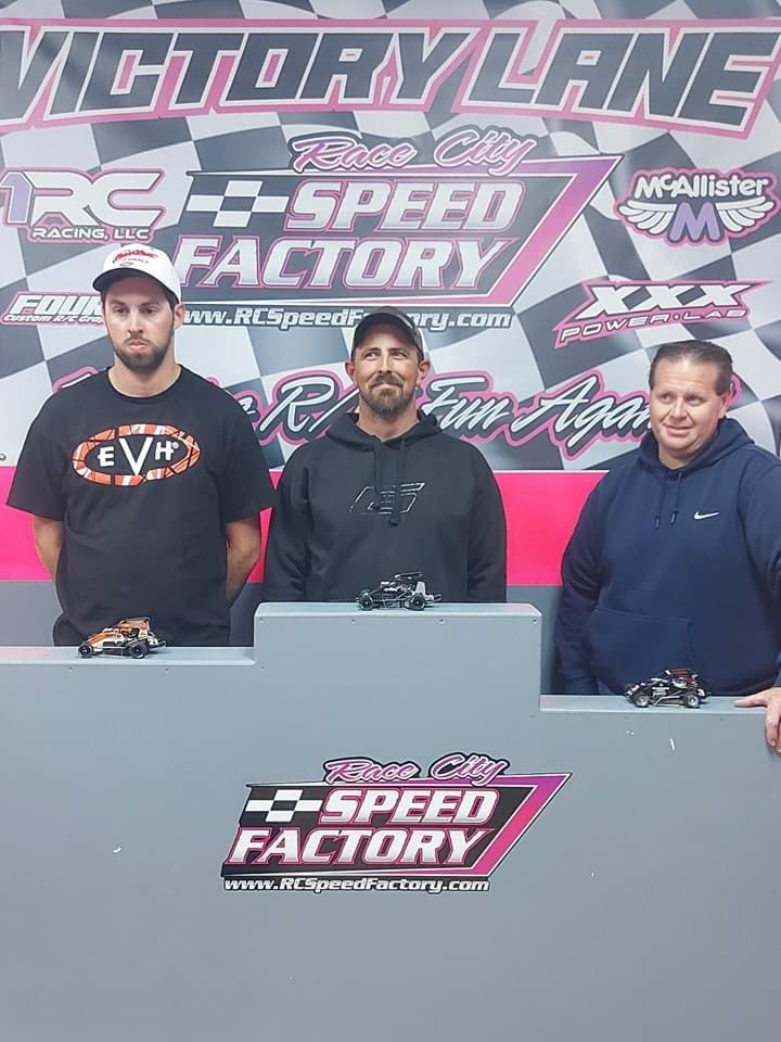 RCSpeedFactory's tweet photo. It's Monday Monday Monday!!!
Tonight is @1RCRacing Monday Night Madness!
Doors Open at 4pm, with Racing at 7:15pm.
Looking forward to another fun night of racing at the RC Speed Factory.

#1RCRacing 
#RCSpeedFactory
#SmallCarsBigFun
#LetsGetReadyForTheCarolinaClash https://t.co/zThLd3yNnI