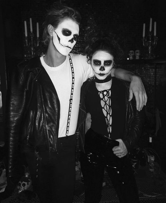 austinbthinker's tweet photo. the king and queen of halloween https://t.co/nRHHInYMmR