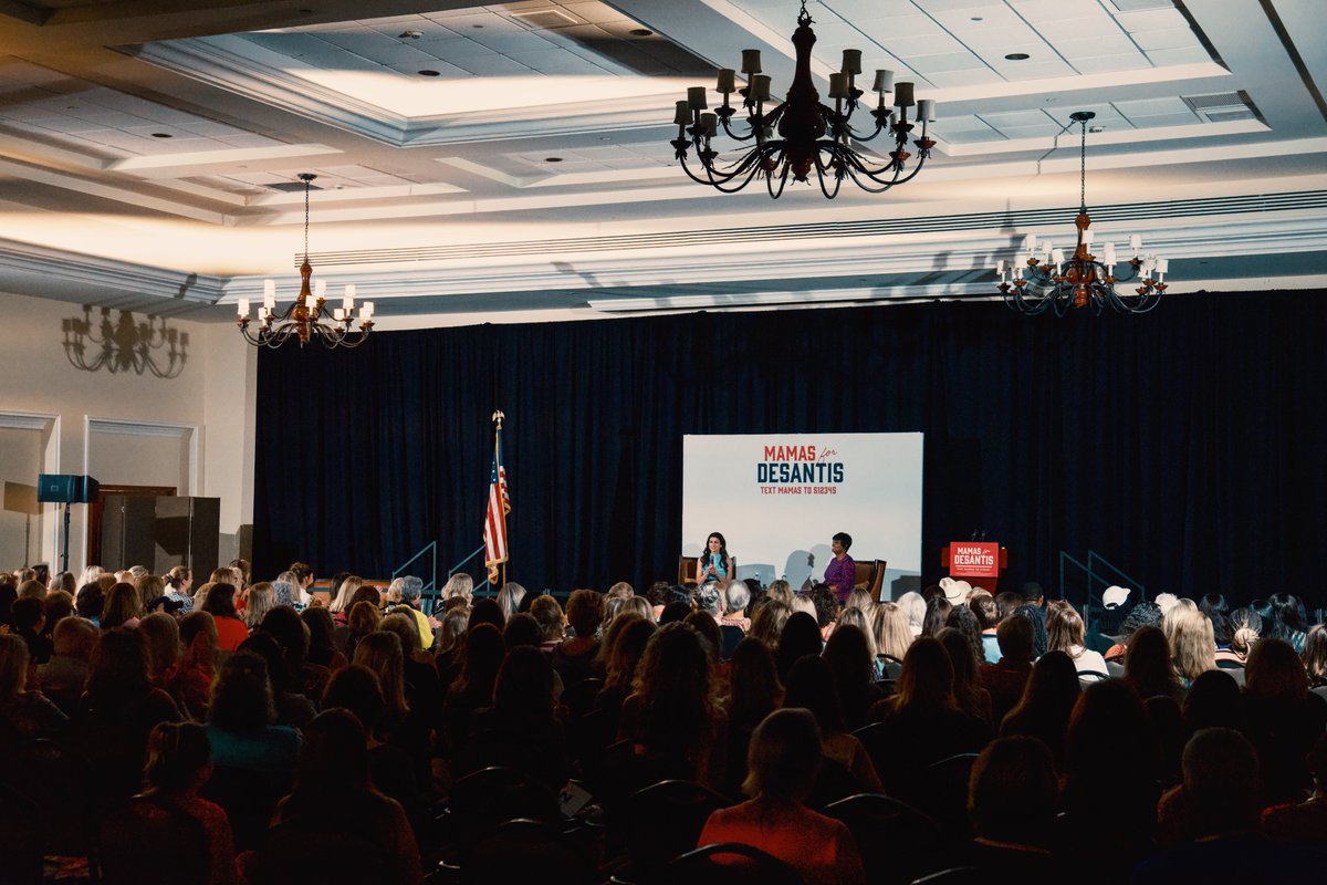 I joined some remarkable women at our St. Johns County Regional Mamas on a Mission Summit in Ponte Vedra Beach today. These mamas are the backbone of their families. Proud to stand with you all as we work to re-elect Governor @RonDeSantisFL!