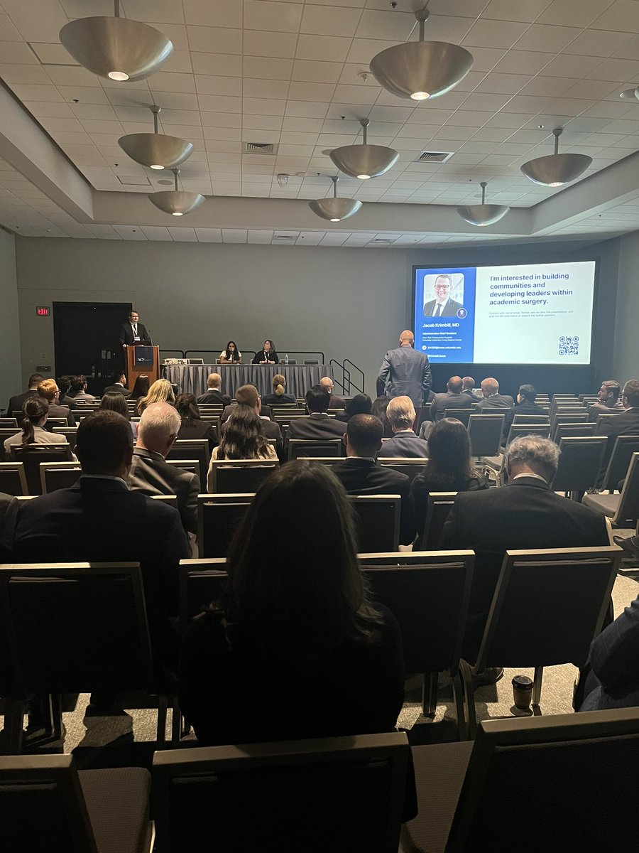 CourtneyPokrz37's tweet photo. @KrimbillJacob making @ColumbiaSurgery proud. #ACSCC2022 https://t.co/iuj0LJ4L5L