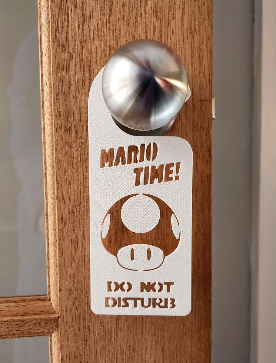 3DPrintBunny's tweet photo. Doing some 'do not disturb' door hanger requests for my patrons over the next few days. Request number 1: Mario

stl: https://t.co/Z6efDhzZm1 https://t.co/SJEZaHn03J
