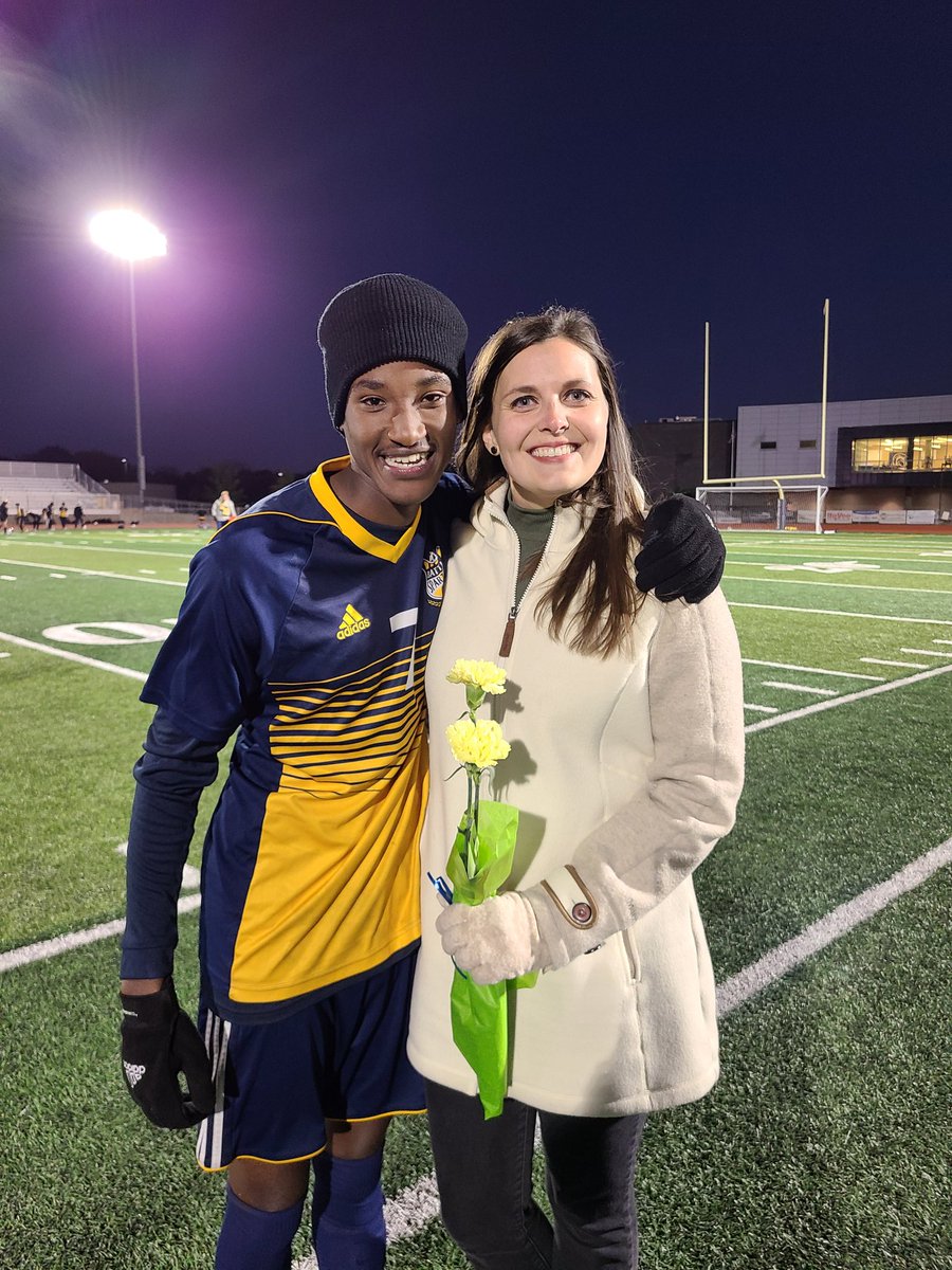 So honored to be chosen as this <a href="/MurielBattleHS/">Battle High School</a> senior's teacher tribute for his senior night. He's come a long way since 3rd grade, and I couldn't be more proud of him! <a href="/Erictuyiseng/">Eric Tuyisenge</a>