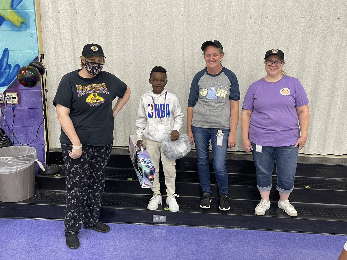 HMSTEAMtigers's tweet photo. Last week was National School Lunch Week, and our HMSE Food Services staff members were so excited to present a free scooter and helmet to this awesome third grade Tiger 🛴 https://t.co/2yFuEYGA1G