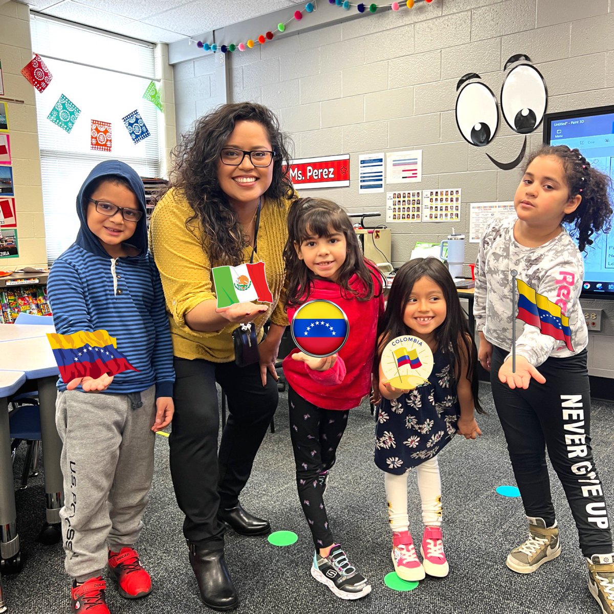 🗣¡Aprendiendo juntos! 🌎 #FuerzaMac #MacStrong #WeAre54