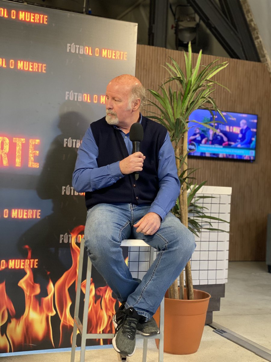YA <a href="/tanopasmanposta/">El Tano Pasman</a>🔥

FÚTBOL O MUERTE en <a href="/vueltamediaok/">Vuelta y Media 📻</a>👇🏼 
urbanaplayfm.com/vivo