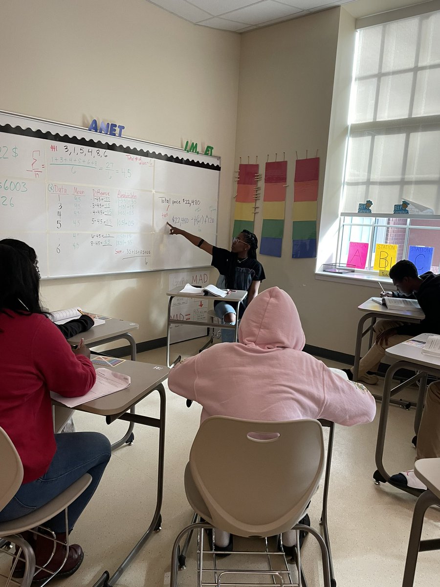 Itsmorethanmath's tweet image. Who said small groups couldn’t happen in a high school math class? 

I am leading from behind this school year.

Thanks @dcpublicschools @DCPS_Math for shifting to @IllustrateMath 🌹🌹🌹🌹

#itsmorethanmath